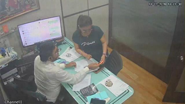 Female Assistant Viral Cam – boss hard fuck
