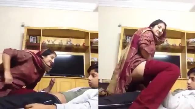 Karachi Mom Riding Teen Son Dick – Desi Moms Sex